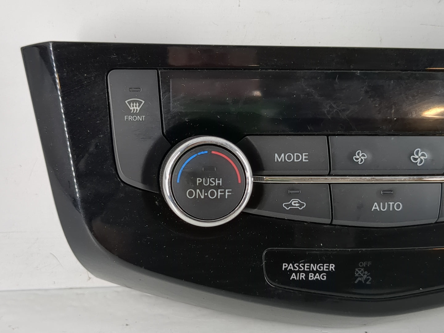 2017-2020 Nissan Rogue Climate Control Module Temperature AC/Heater Replacement P/N:27500 7EE0A Fits Fits 2017 2018 2019 202