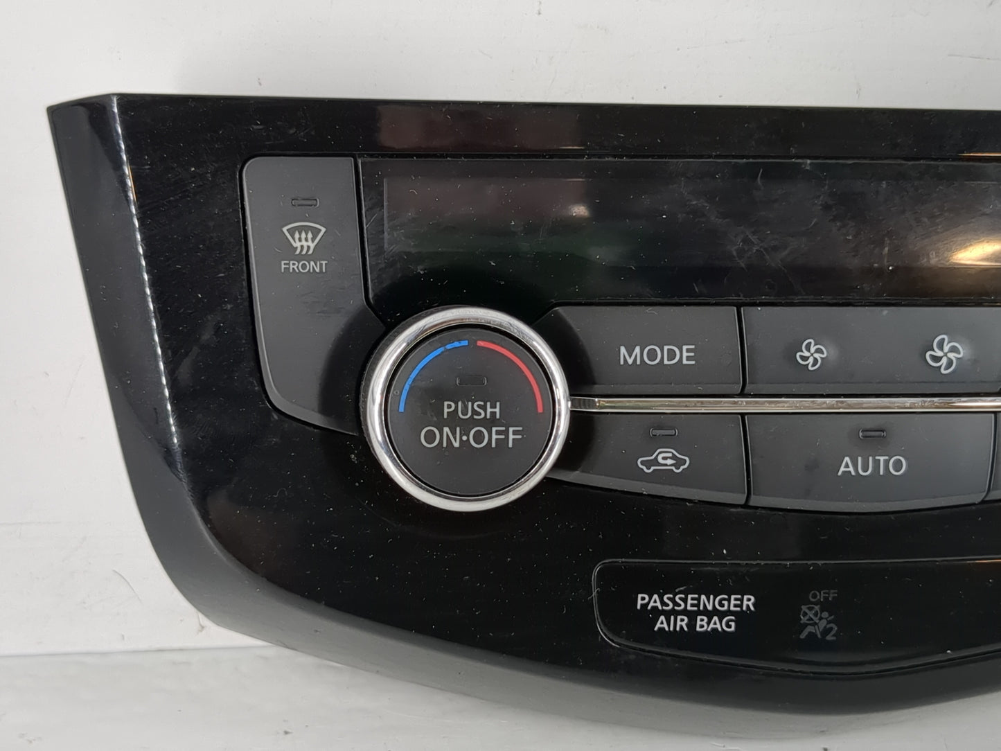 2017-2020 Nissan Rogue Climate Control Module Temperature AC/Heater Replacement P/N:27500 7EE0A Fits Fits 2017 2018 2019 202