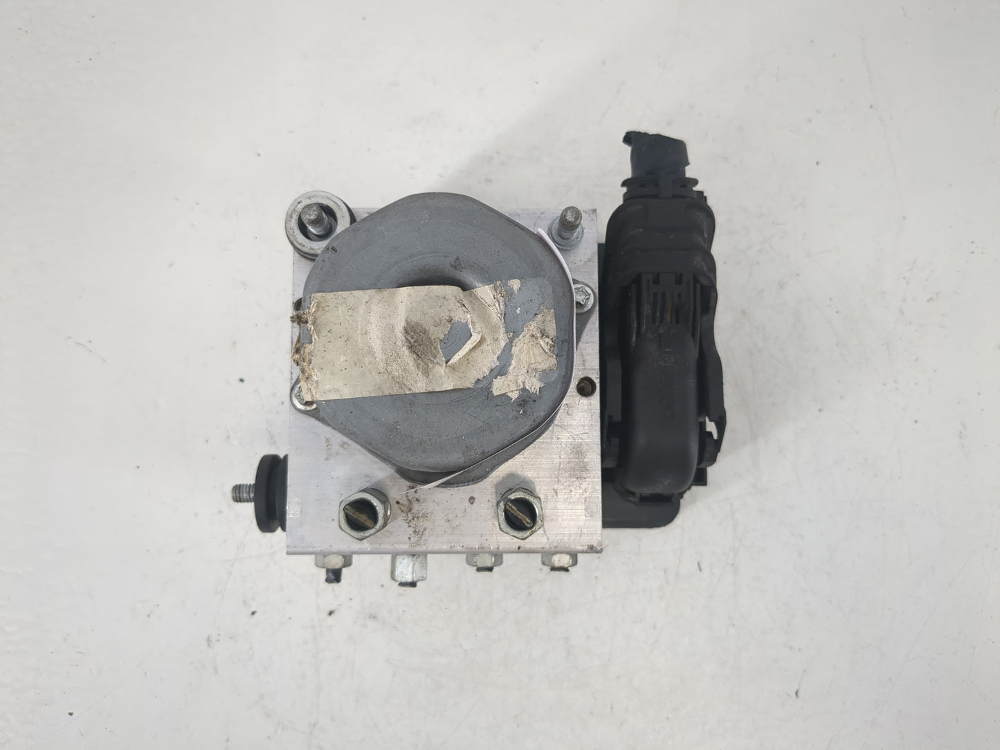2018-2020 Nissan Rogue ABS Pump Control Module Replacement P/N:47660 7FM0A Fits Fits 2018 2019 2020 OEM Used Auto Parts - Oe