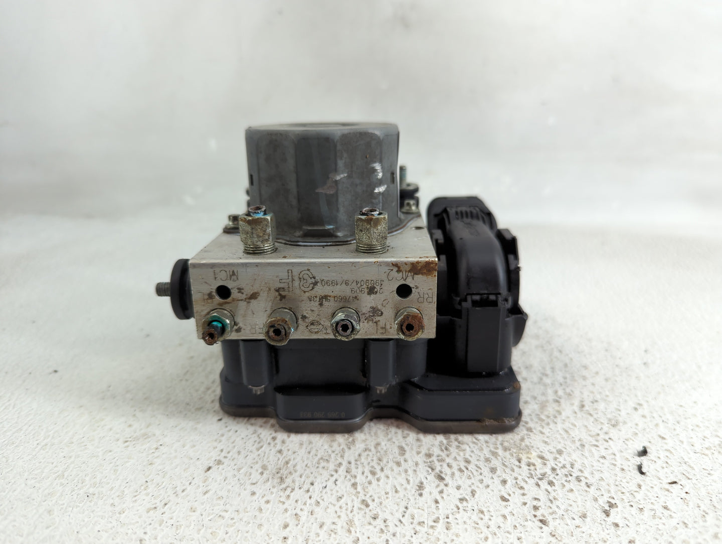 2019 Nissan Rogue ABS Pump Control Module Replacement P/N:47660 5HT3A Fits OEM Used Auto Parts - Oemusedautoparts1.com