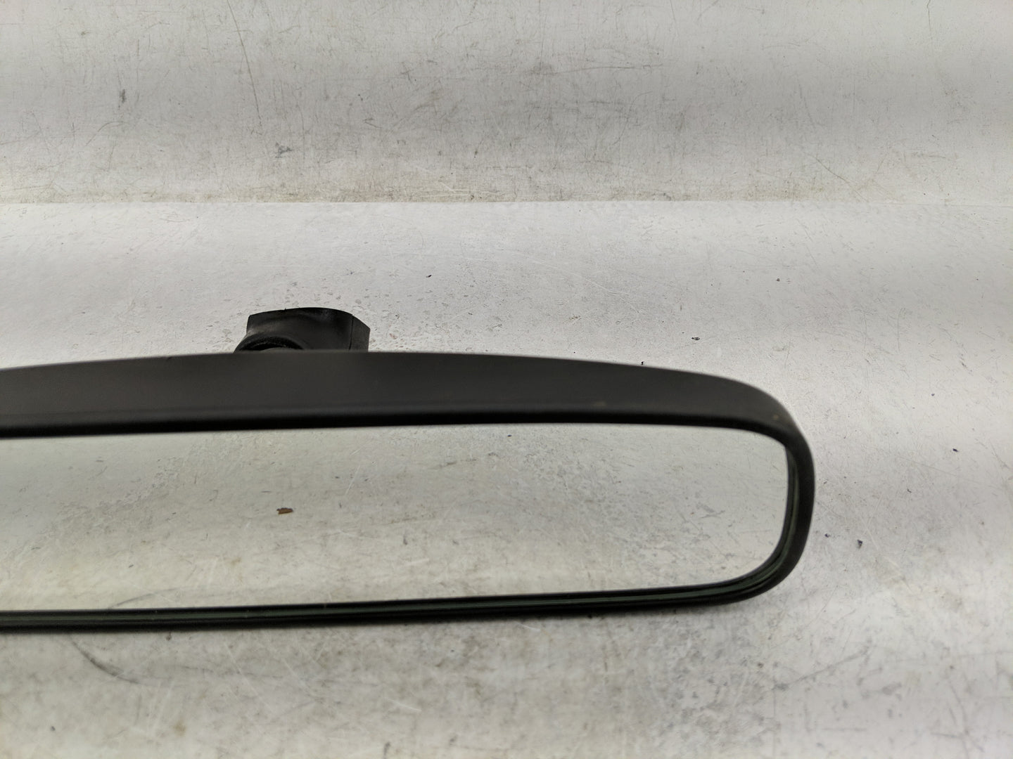 2018-2020 Nissan Rogue Interior Rear View Mirror Replacement OEM P/N:E13010837 Fits OEM Used Auto Parts - Oemusedautoparts1.