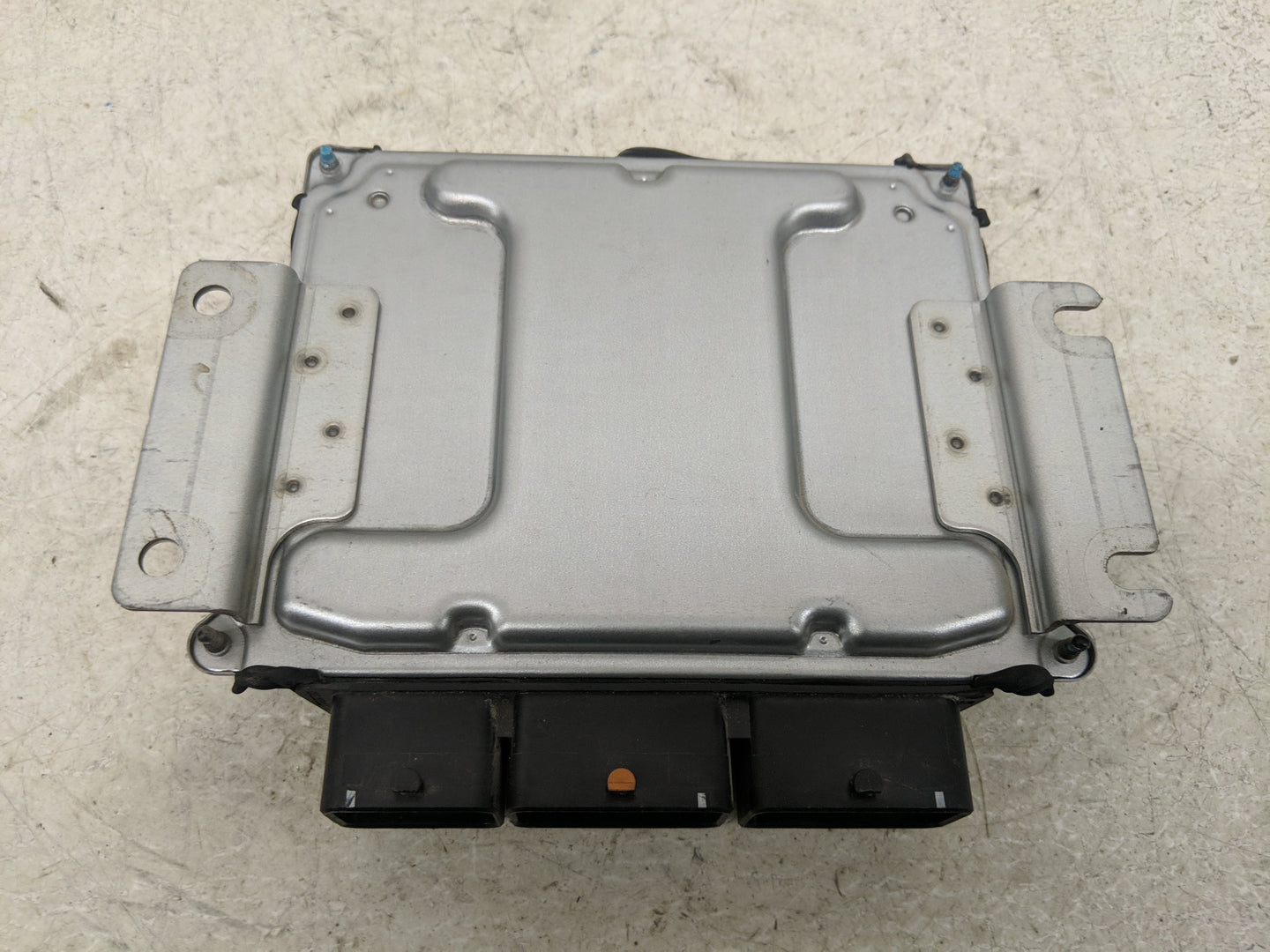 2018-2020 Nissan Rogue PCM Engine Control Computer ECU ECM PCU OEM P/N:NEC024-679 Fits Fits 2018 2019 2020 OEM Used Auto Par