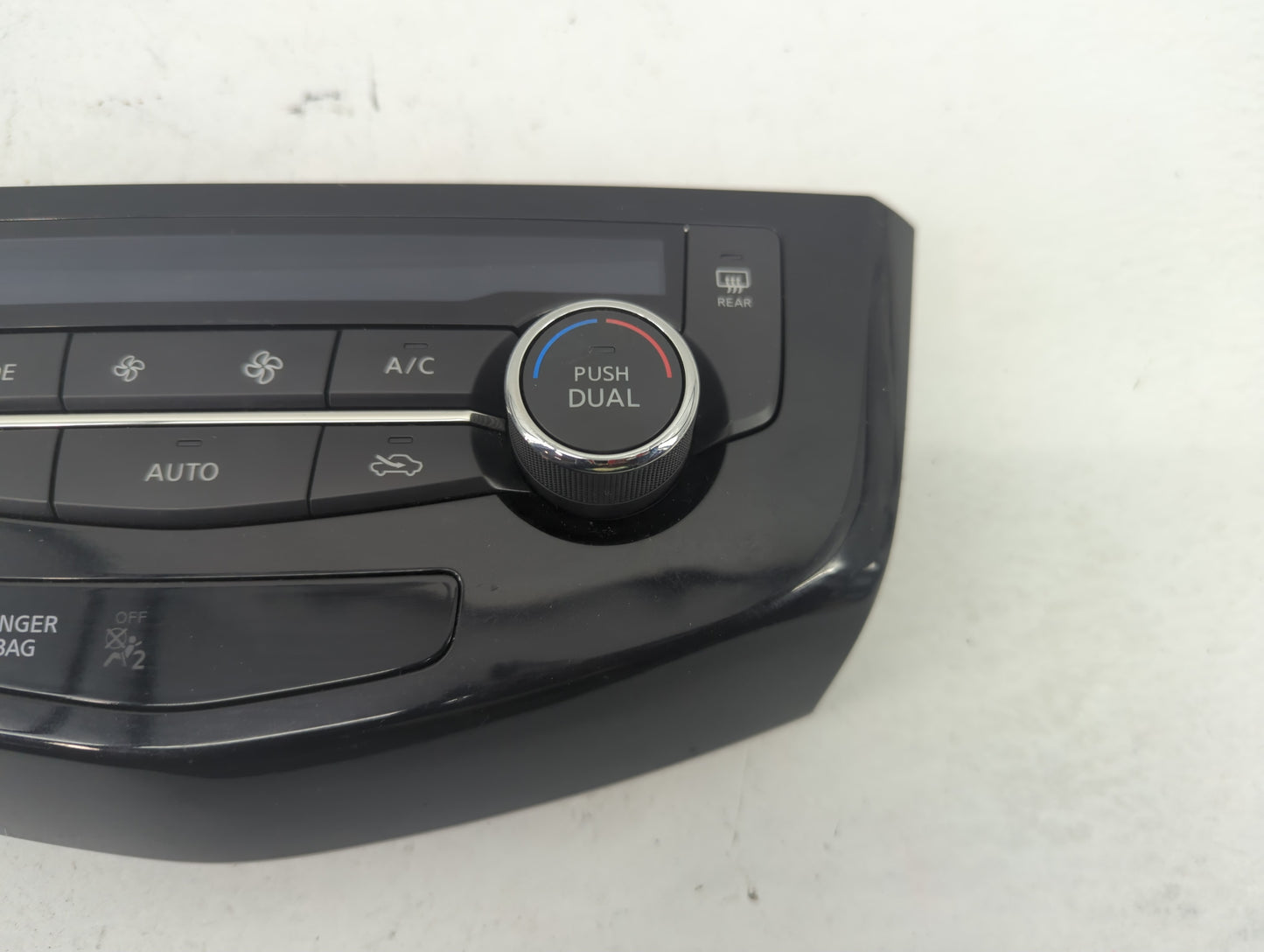 2017-2020 Nissan Rogue Climate Control Module Temperature AC/Heater Replacement P/N:275007FE0A Fits Fits 2017 2018 2019 2020