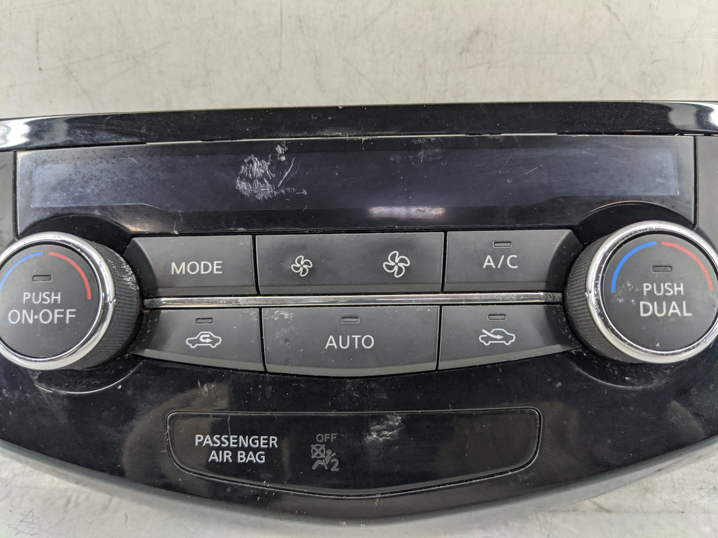 2017-2022 Nissan Rogue Climate Control Module Temperature AC/Heater Replacement P/N:27500 6MA0A Fits OEM Used Auto Parts - O