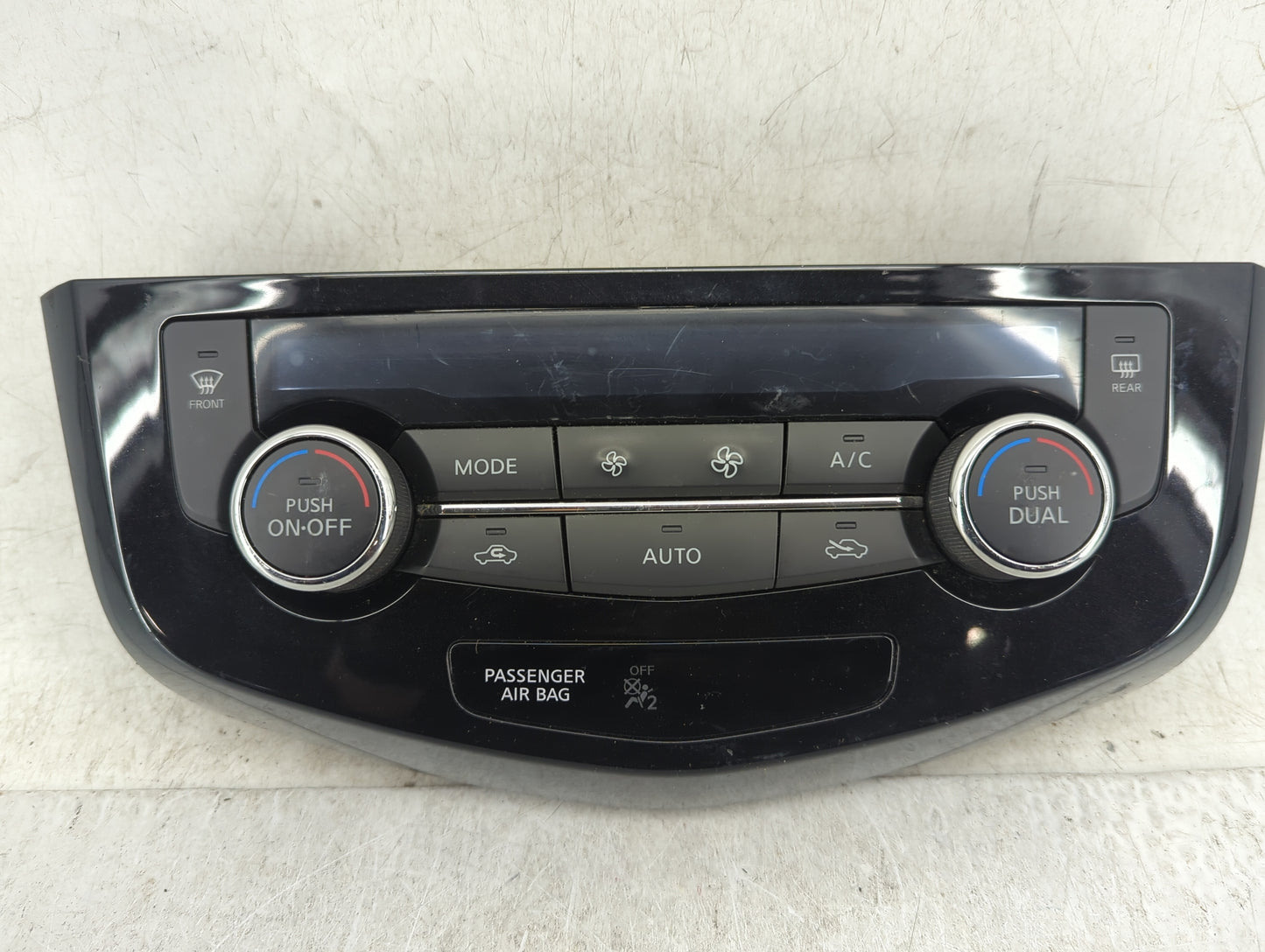 2017-2022 Nissan Rogue Climate Control Module Temperature AC/Heater Replacement P/N:27500 7FE0A Fits OEM Used Auto Parts - O