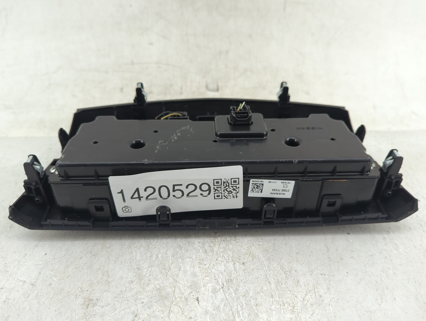 2017-2022 Nissan Rogue Climate Control Module Temperature AC/Heater Replacement P/N:27500 7FE0A Fits OEM Used Auto Parts - O