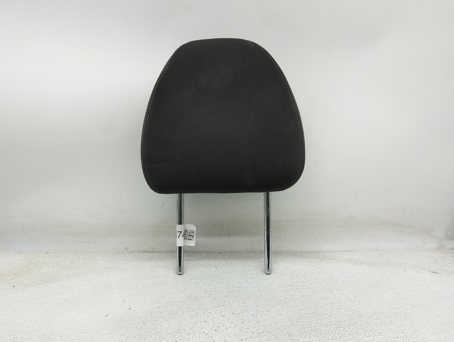 2019-2020 Nissan Rogue Headrest Head Rest Front Driver Seat Black - Oemusedautoparts1.com