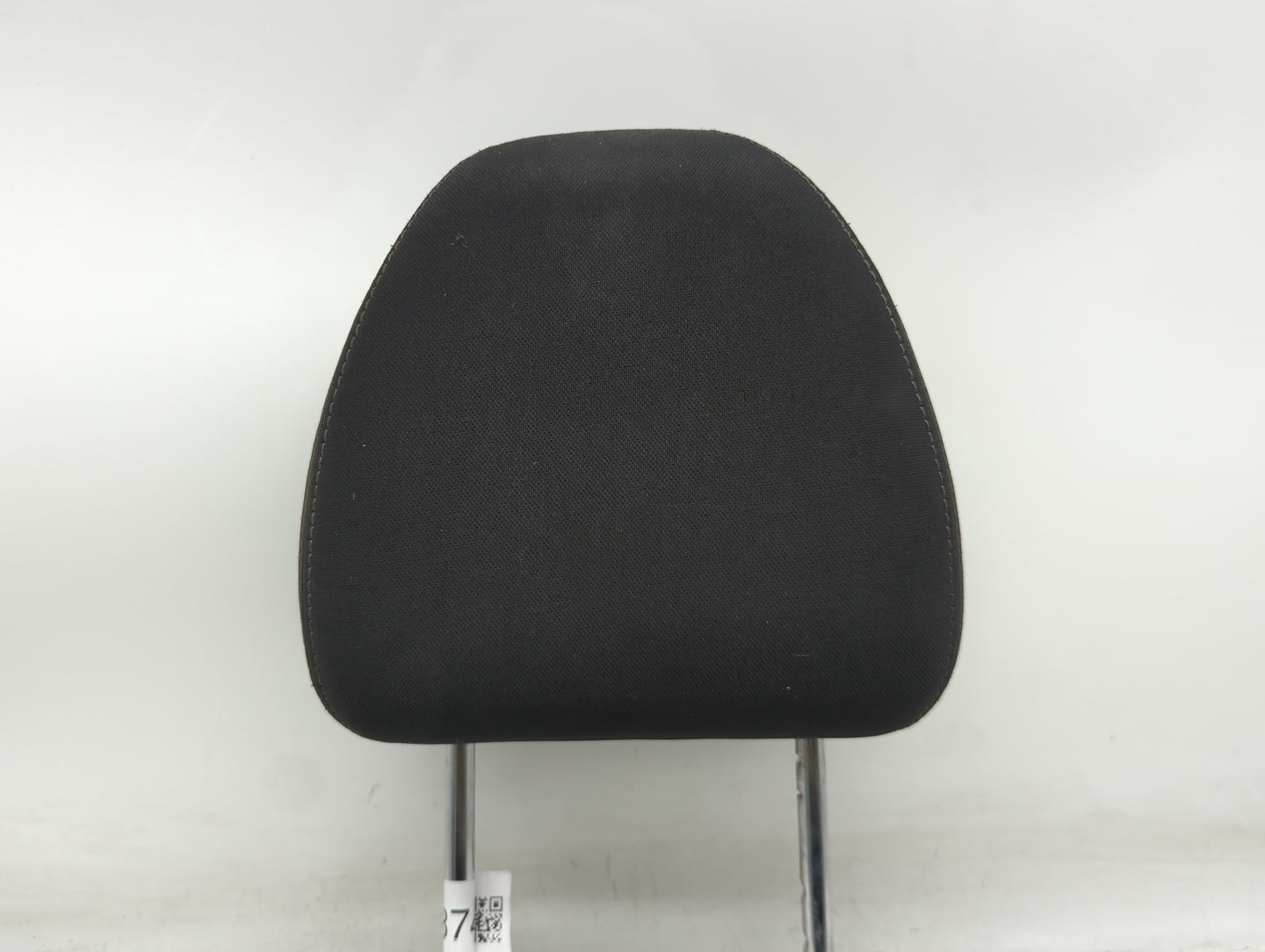 2019 Nissan Rogue Headrest Head Rest Front Driver Passenger Seat Fits OEM Used Auto Parts - Oemusedautoparts1.com