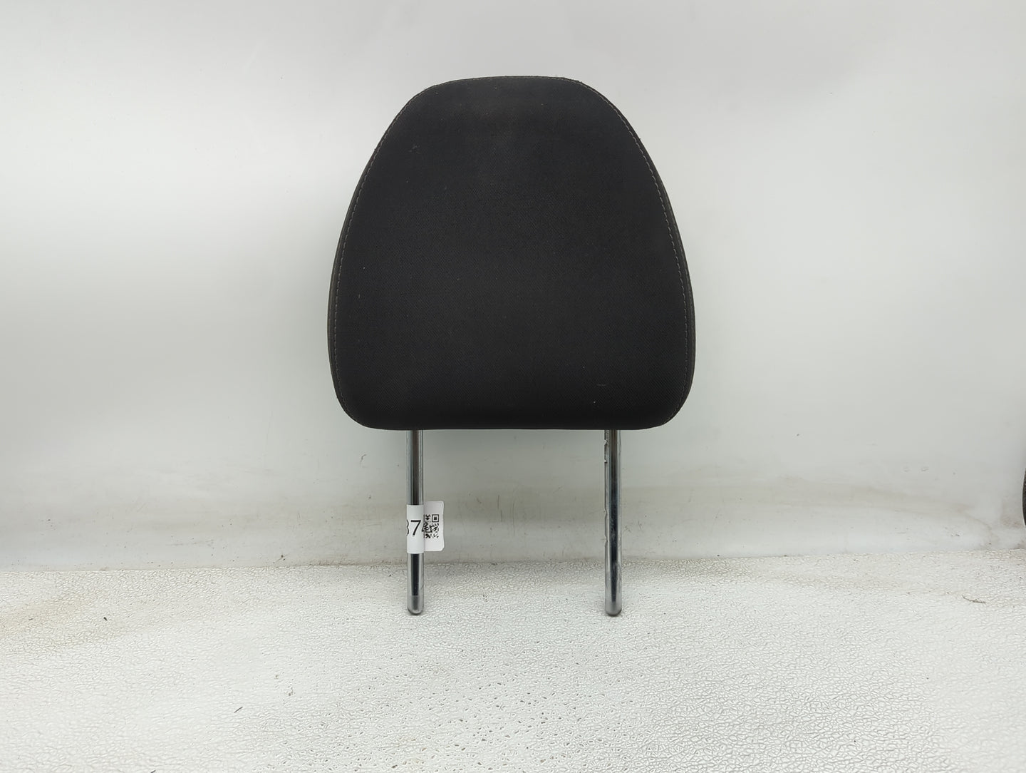 2019 Nissan Rogue Headrest Head Rest Front Driver Passenger Seat Fits OEM Used Auto Parts - Oemusedautoparts1.com