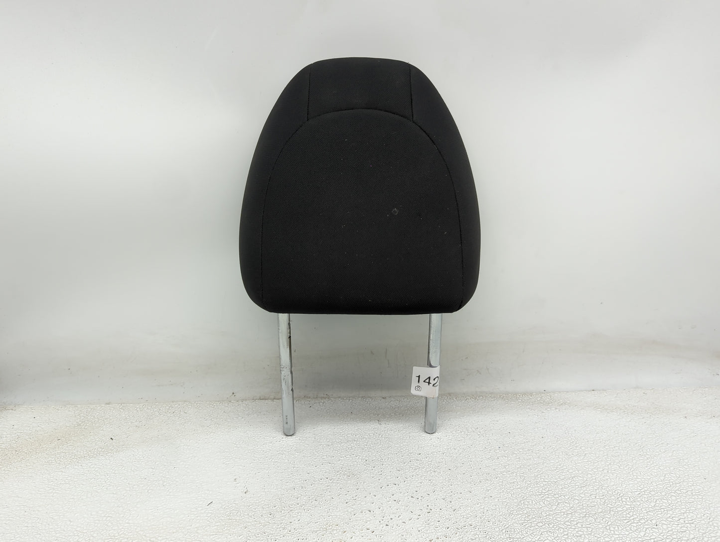 2019 Nissan Rogue Headrest Head Rest Front Driver Passenger Seat Fits OEM Used Auto Parts - Oemusedautoparts1.com