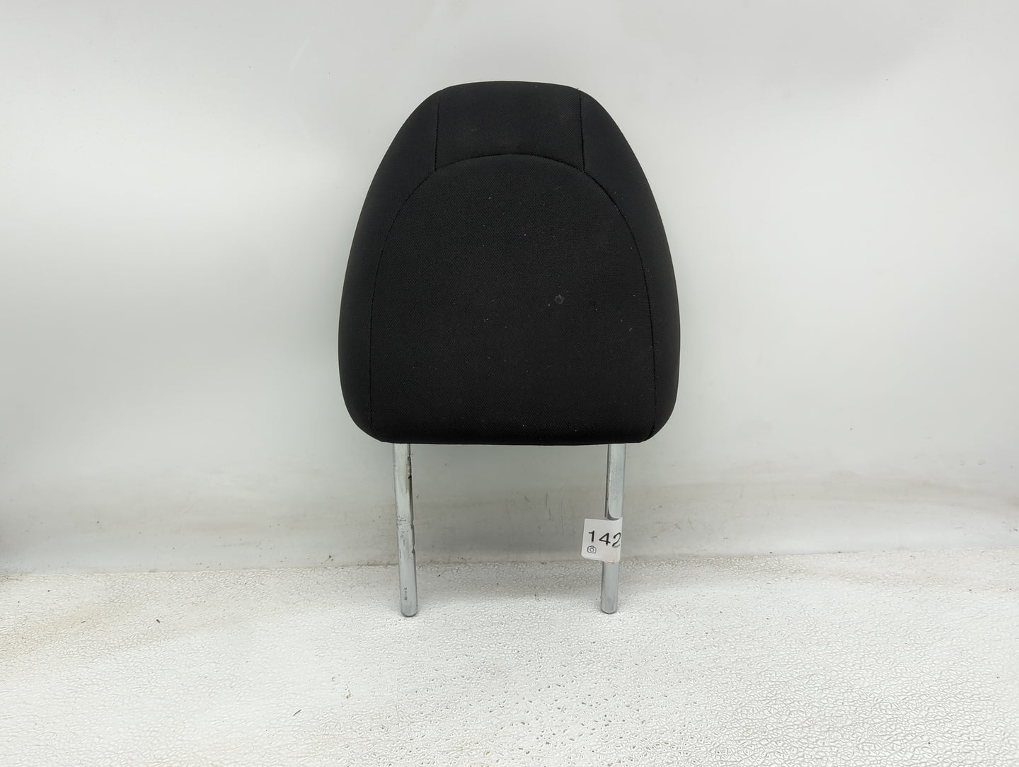 2018-2020 Nissan Rogue Headrest Head Rest Front Driver Passenger Seat Fits Fits 2018 2019 2020 OEM Used Auto Parts - Oemused