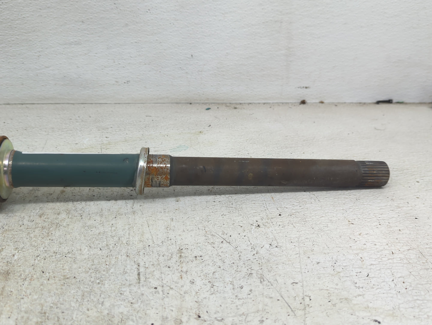 2017-2019 Nissan Rogue Axle Shaft Front Driver Cv C/v 1429112 - Oemusedautoparts1.com
