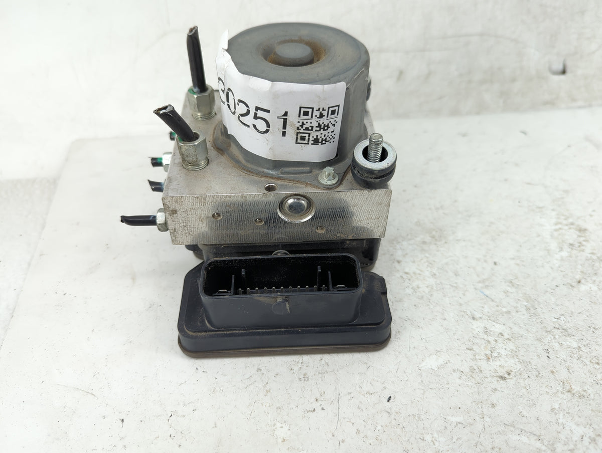 2019-2020 Nissan Rogue Anti-Lock Brake ABS Pump Module Actuator OEM P/N:47660-5HT0A Fits Fits 2019 2020 OEM Used Auto Parts 