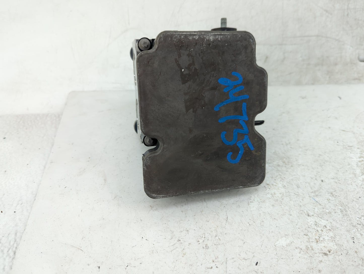 2019-2020 Nissan Rogue ABS Pump Control Module Replacement P/N:47660-5HT0A Fits Fits 2019 2020 OEM Used Auto Parts - Oemused