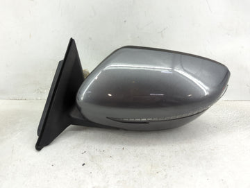2017-2020 Nissan Rogue Driver Side View Mirror - Left Door Mirror OEM Used - Oemusedautoparts1.com