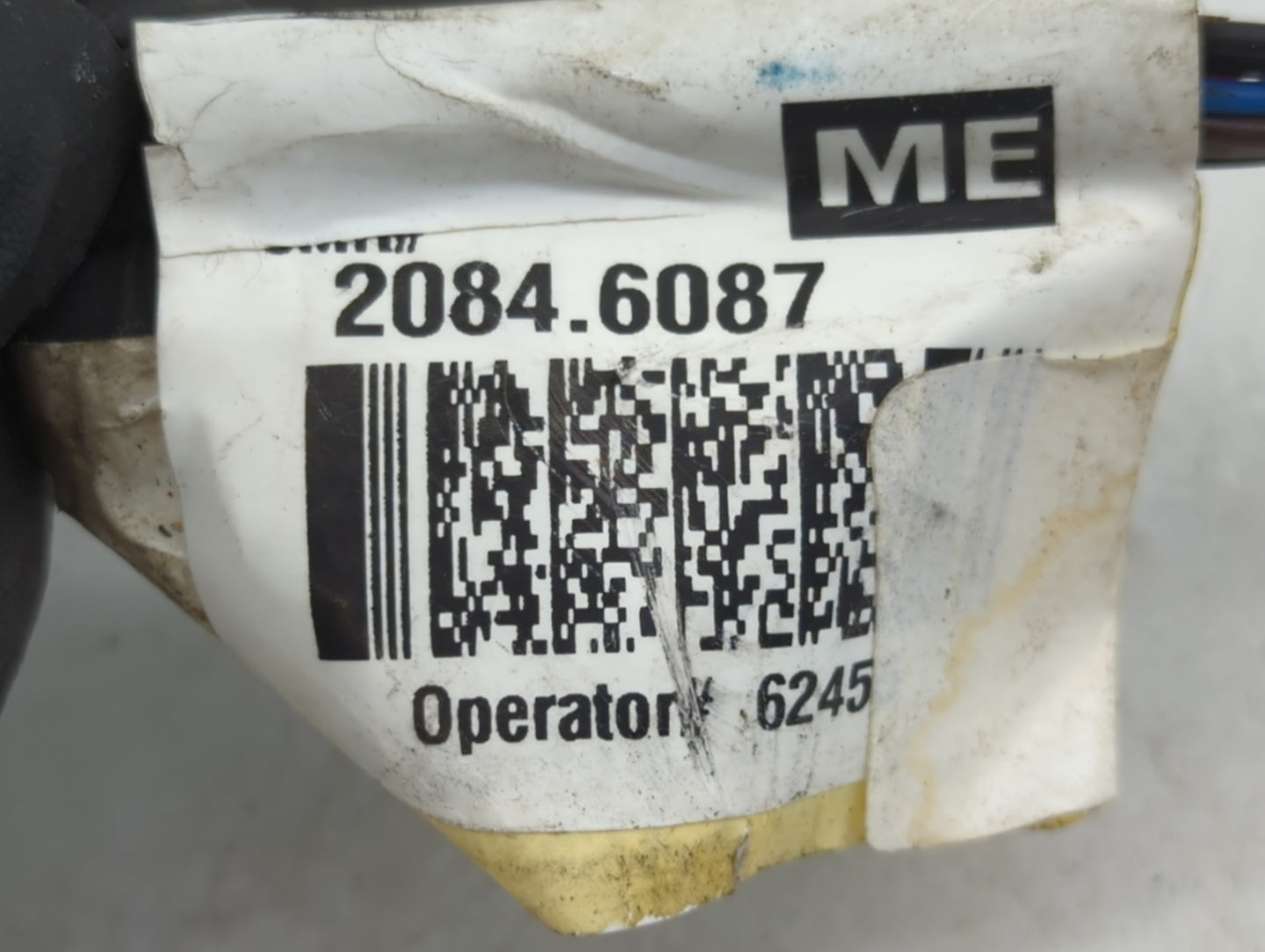 2017-2020 Nissan Rogue Driver Side View Mirror - Left Door Mirror OEM Used - Oemusedautoparts1.com