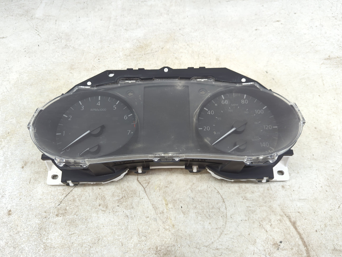 2019-2020 Nissan Rogue Instrument Cluster Speedometer Gauges P/N:248107FL0A Miles: Fits Fits 2019 2020 OEM Used Auto Parts -