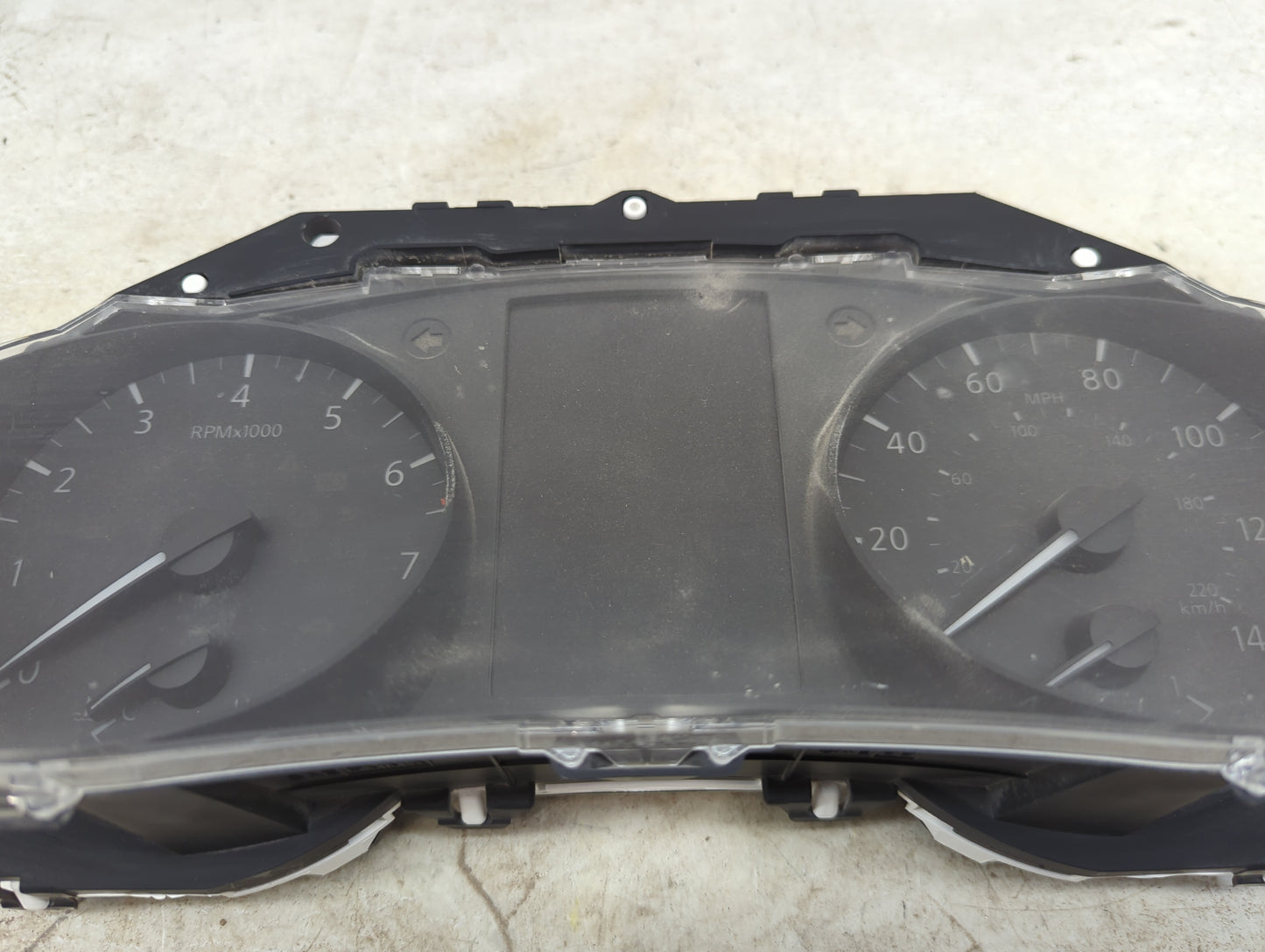 2019-2020 Nissan Rogue Instrument Cluster Speedometer Gauges P/N:248107FL0A Miles: Fits Fits 2019 2020 OEM Used Auto Parts -