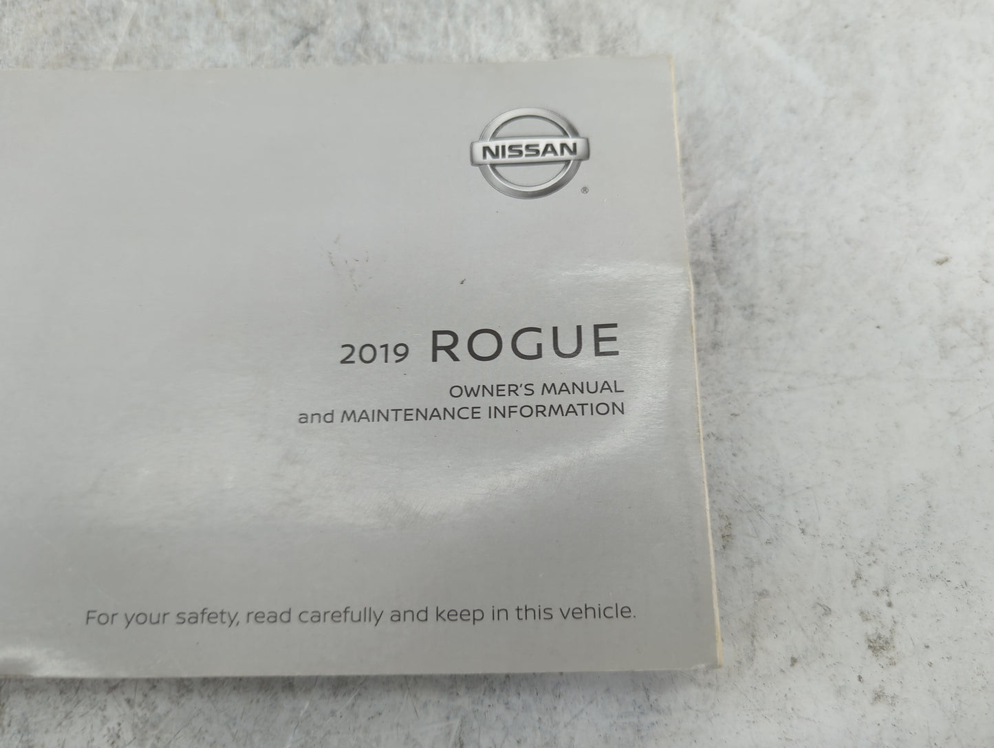 2019 Nissan Rogue Owners Manual Book Guide P/N:OM19EA 0T32U0 OEM Used Auto Parts - Oemusedautoparts1.com