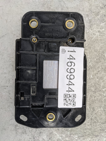 compare product 2019 Nissan Rogue Front Park Assist Sensor