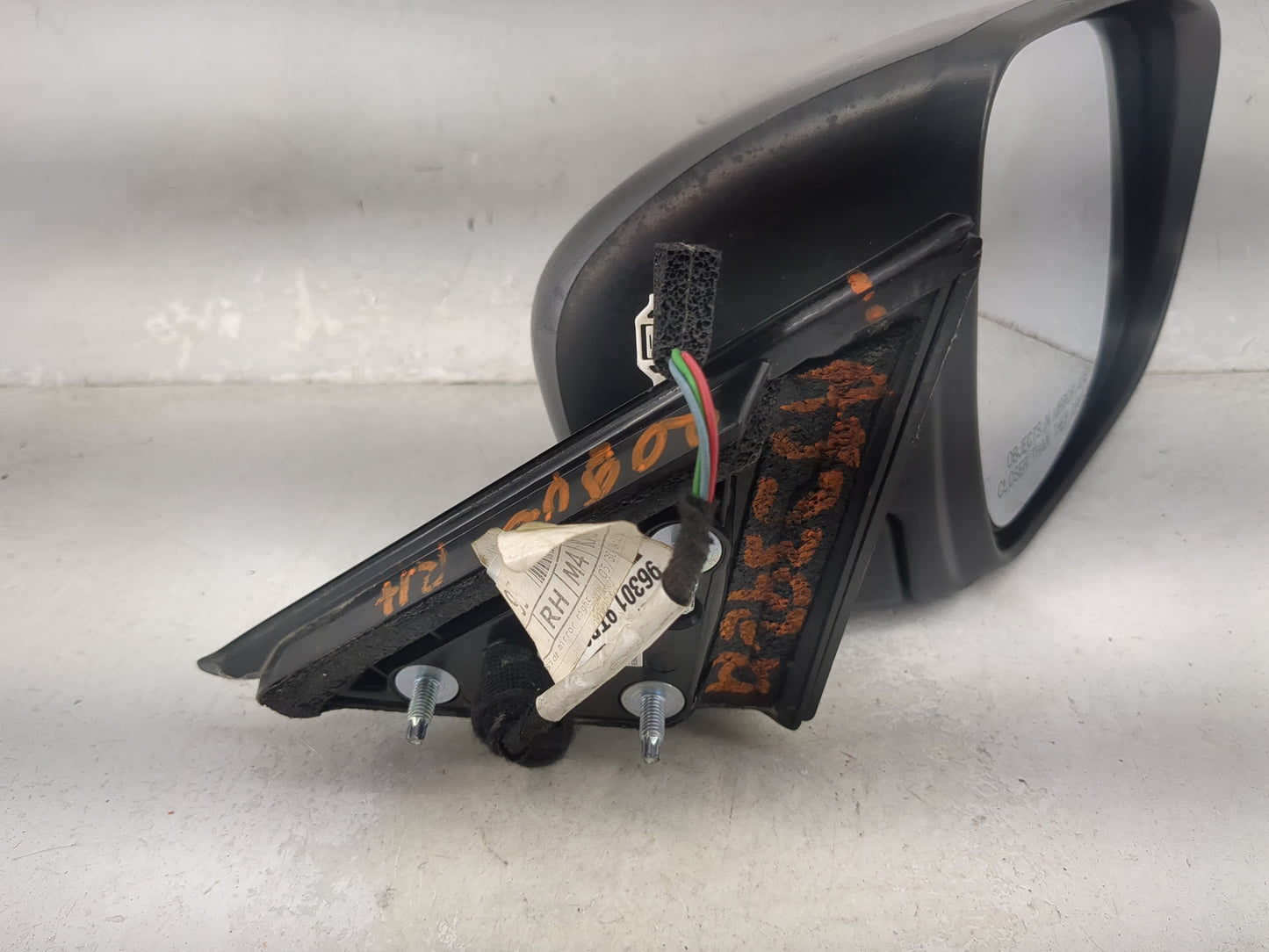 2016-2020 Nissan Rogue Passenger Side View Mirror - Right Door Mirror OEM Used - Oemusedautoparts1.com