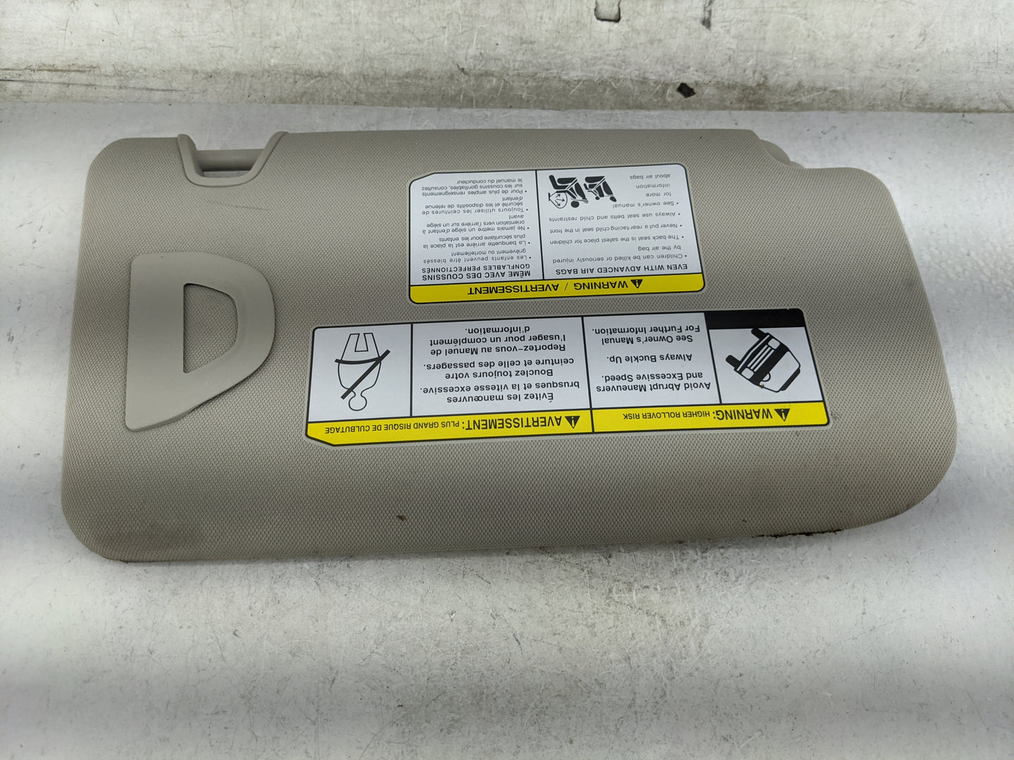 2018-2020 Nissan Rogue Sun Visor Shade Replacement Driver Left Mirror Fits Fits 2018 2019 2020 OEM Used Auto Parts - Oemused