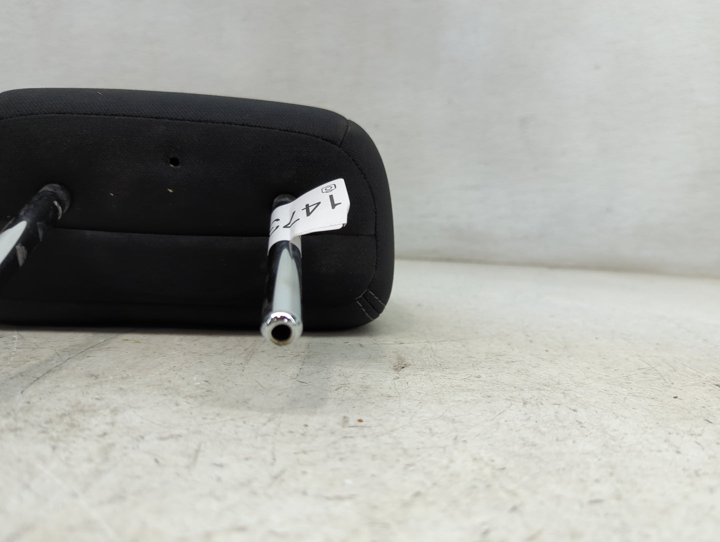 2019 Nissan Rogue Headrest Head Rest Rear Seat Fits OEM Used Auto Parts - Oemusedautoparts1.com