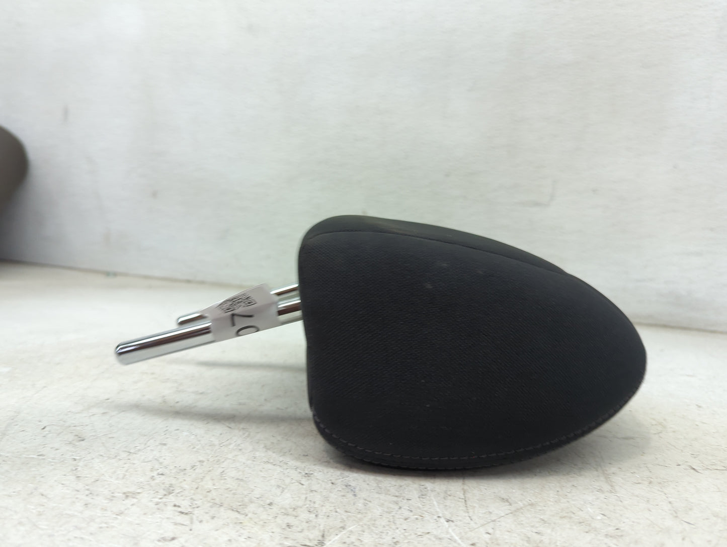 2019 Nissan Rogue Headrest Head Rest Rear Seat Fits OEM Used Auto Parts - Oemusedautoparts1.com