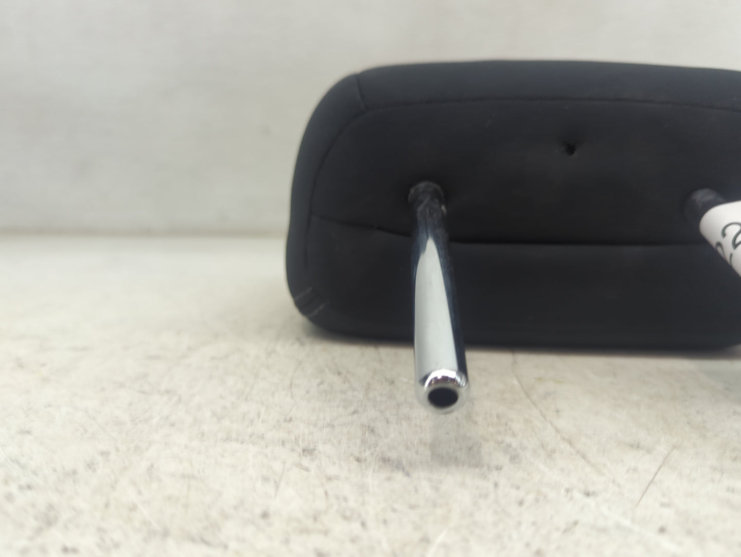 2019 Nissan Rogue Headrest Head Rest Rear Seat Fits OEM Used Auto Parts - Oemusedautoparts1.com