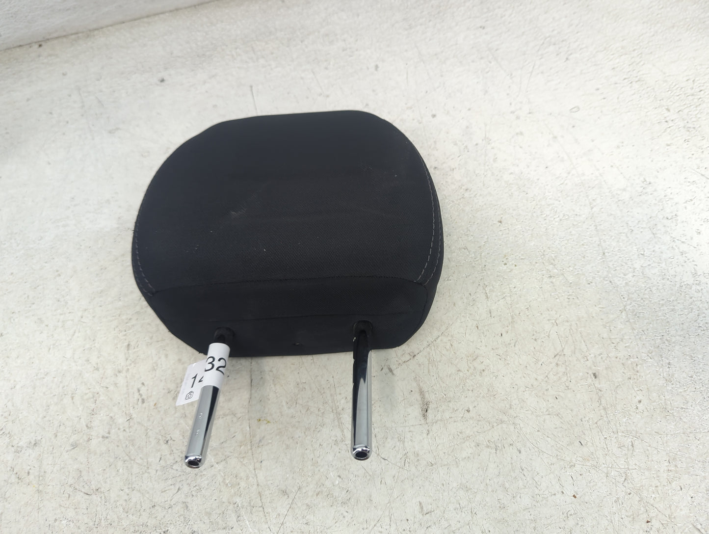 2019 Nissan Rogue Headrest Head Rest Rear Seat Fits OEM Used Auto Parts - Oemusedautoparts1.com