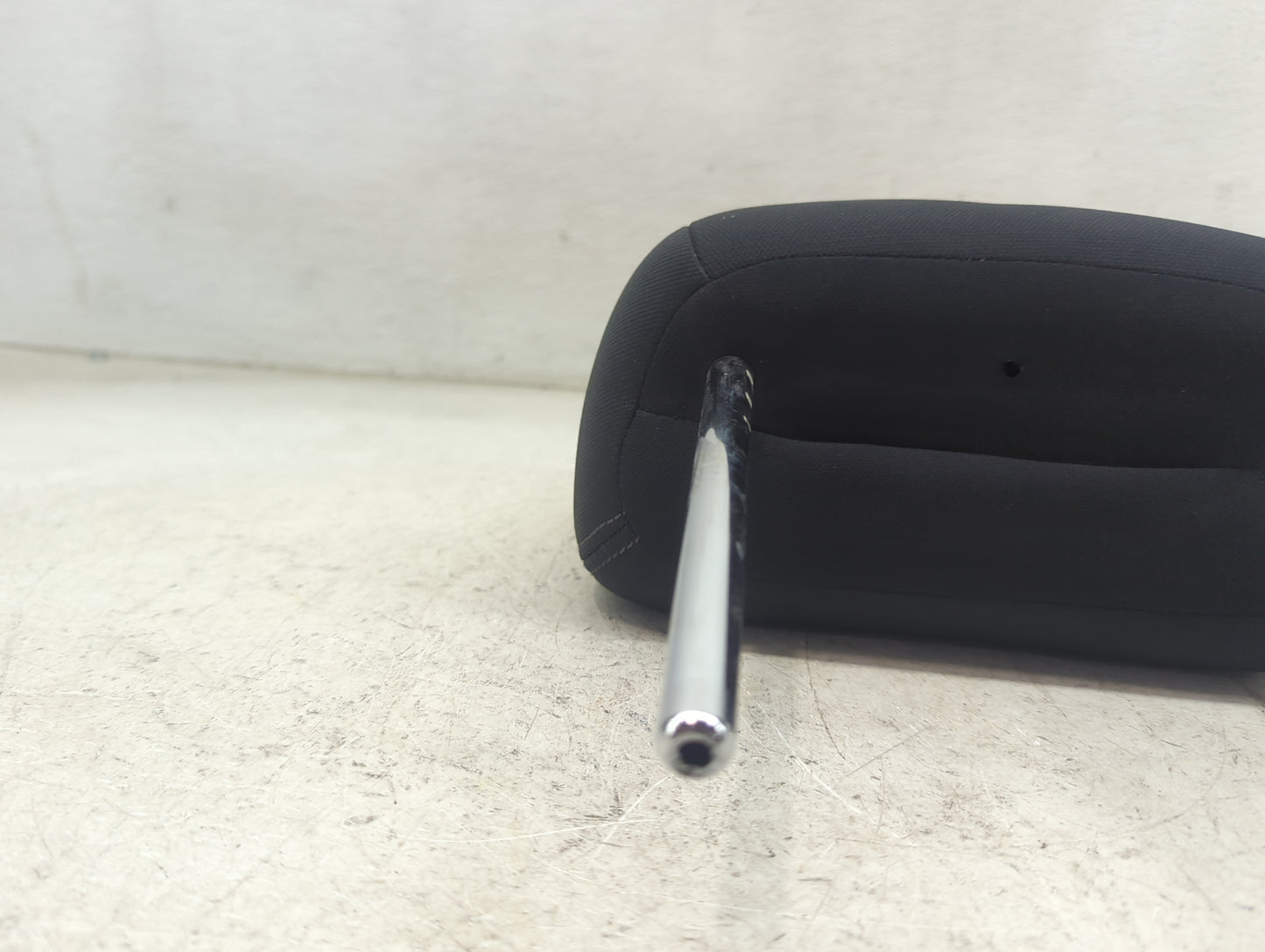 2019 Nissan Rogue Headrest Head Rest Front Driver Seat Black - Oemusedautoparts1.com