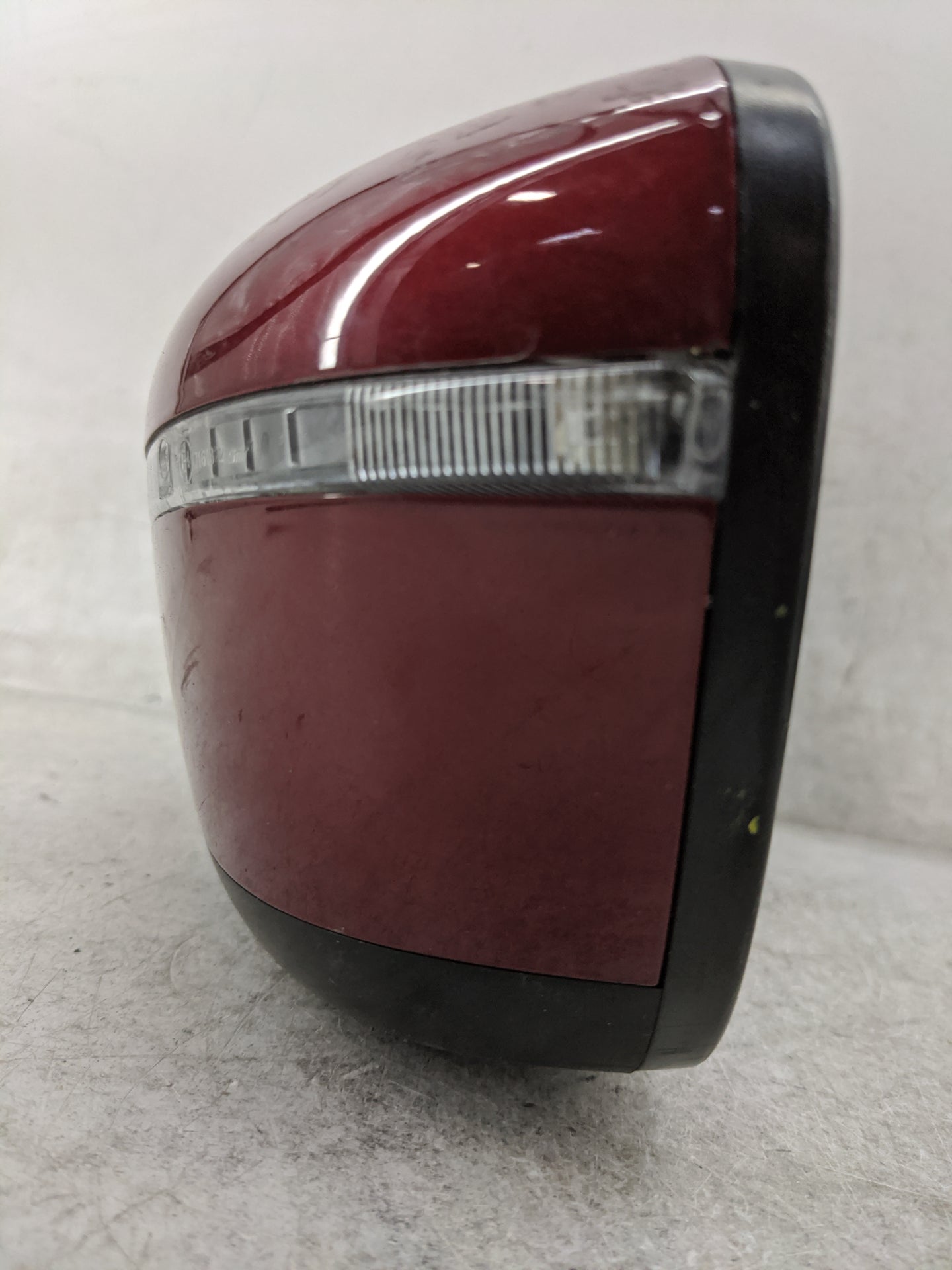 2017-2020 Nissan Rogue Driver Side View Mirror - Left Door Mirror OEM Used - Oemusedautoparts1.com