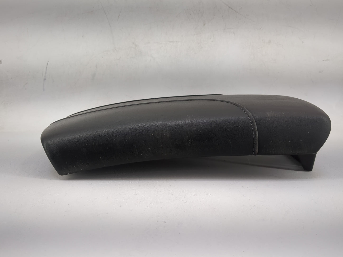 2019 Nissan Rogue Center Console Armrest Cover Lid Fits OEM Used Auto Parts - Oemusedautoparts1.com