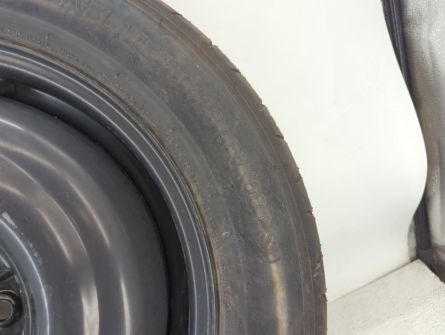 2014-2020 Nissan Rogue Spare Donut Tire Wheel Rim Oem 1490860 - Oemusedautoparts1.com