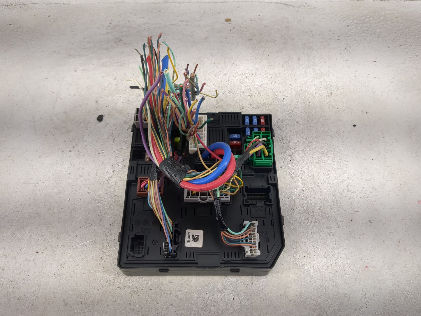 2017-2020 Nissan Rogue Fusebox Fuse Box Panel Relay Module P/N:284B7 5NA0B 4283955311 Fits Fits 2017 2018 2019 2020 OEM Used