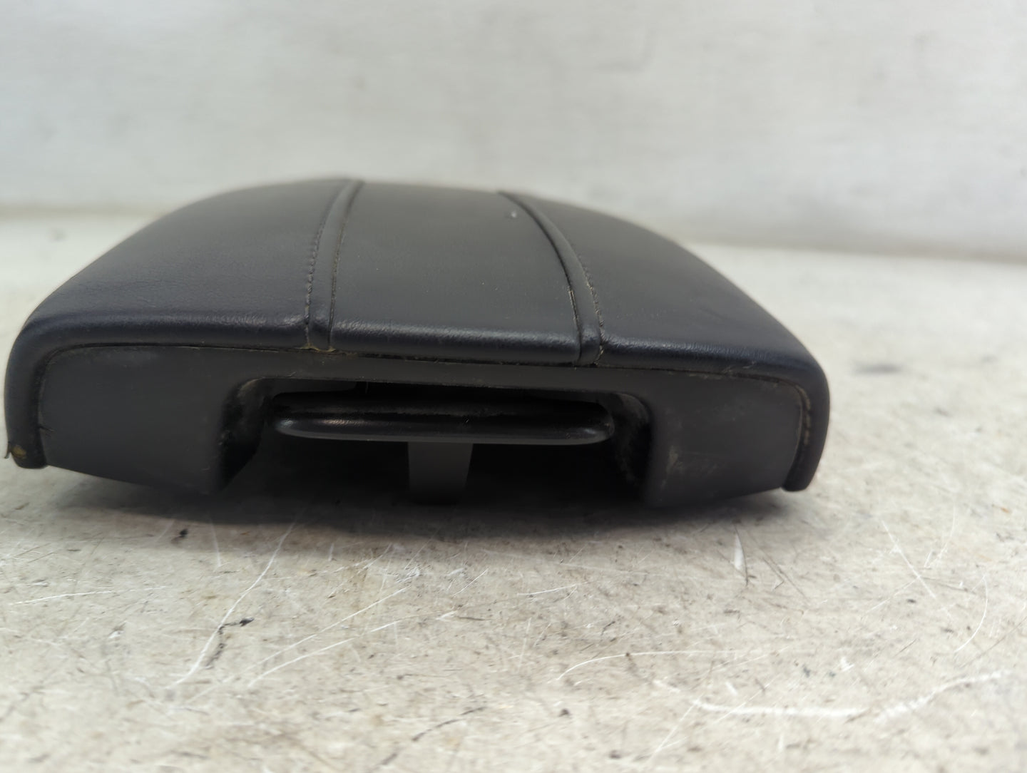 2019 Nissan Rogue Center Console Armrest Cover Lid Fits OEM Used Auto Parts - Oemusedautoparts1.com
