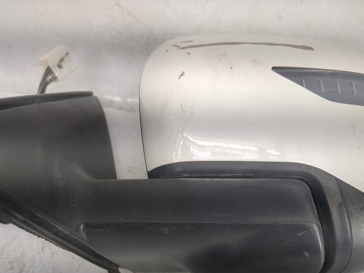 2017-2020 Nissan Rogue Driver Side View Mirror - Left Door Mirror OEM Used - Oemusedautoparts1.com