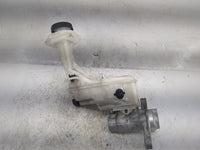 2014-2020 Nissan Rogue Brake Master Cylinder 1499018 - Oemusedautoparts1.com