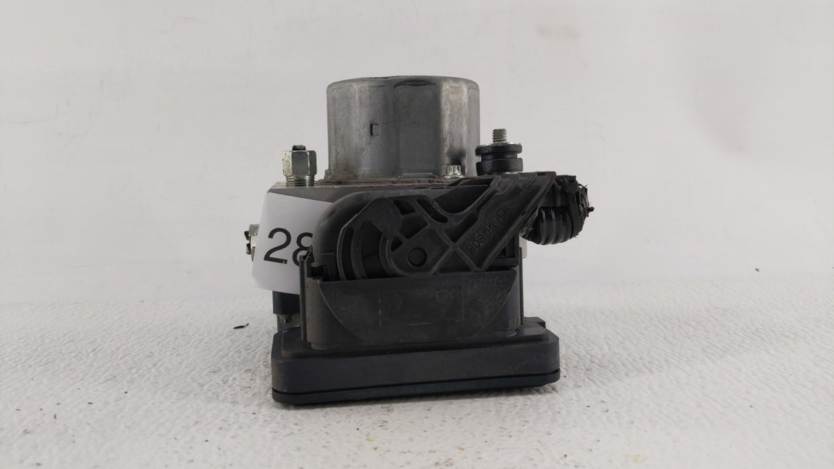 2019-2020 Nissan Rogue Anti-Lock Brake ABS Pump Module Actuator OEM P/N:47660 7FM5A 47660 7FL4A Fits Fits 2019 2020 OEM Used