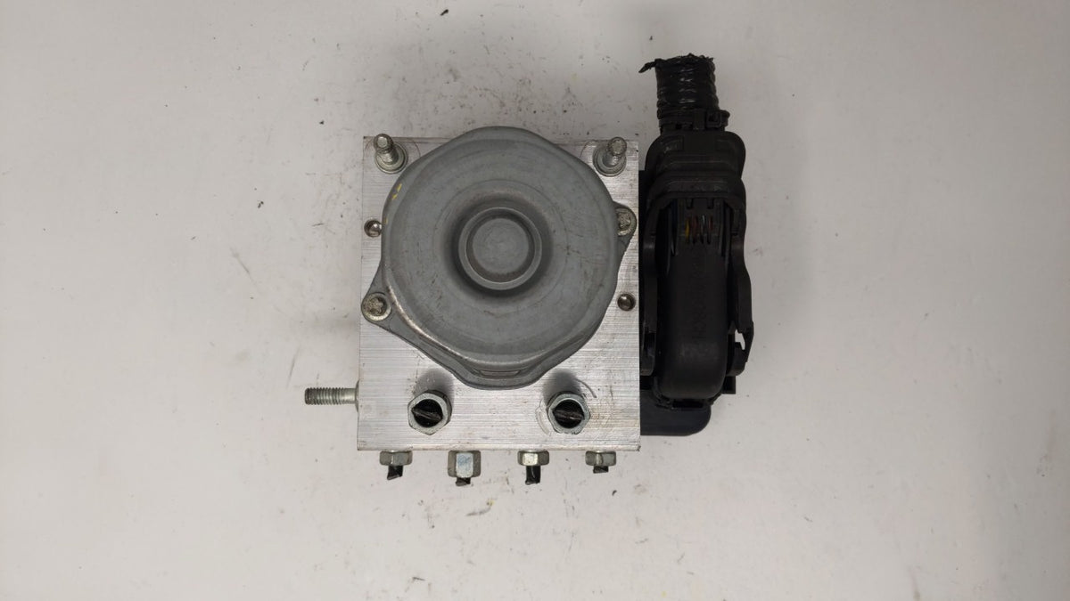 2019-2020 Nissan Rogue Anti-Lock Brake ABS Pump Module Actuator OEM P/N:47660 7FM1A Fits Fits 2019 2020 OEM Used Auto Parts 