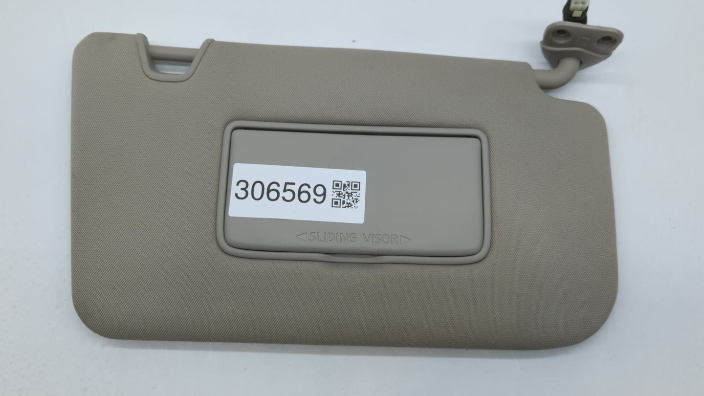 2018-2020 Nissan Rogue Sun Visor Shade Replacement Passenger Right Mirror Fits Fits 2018 2019 2020 OEM Used Auto Parts - Oem