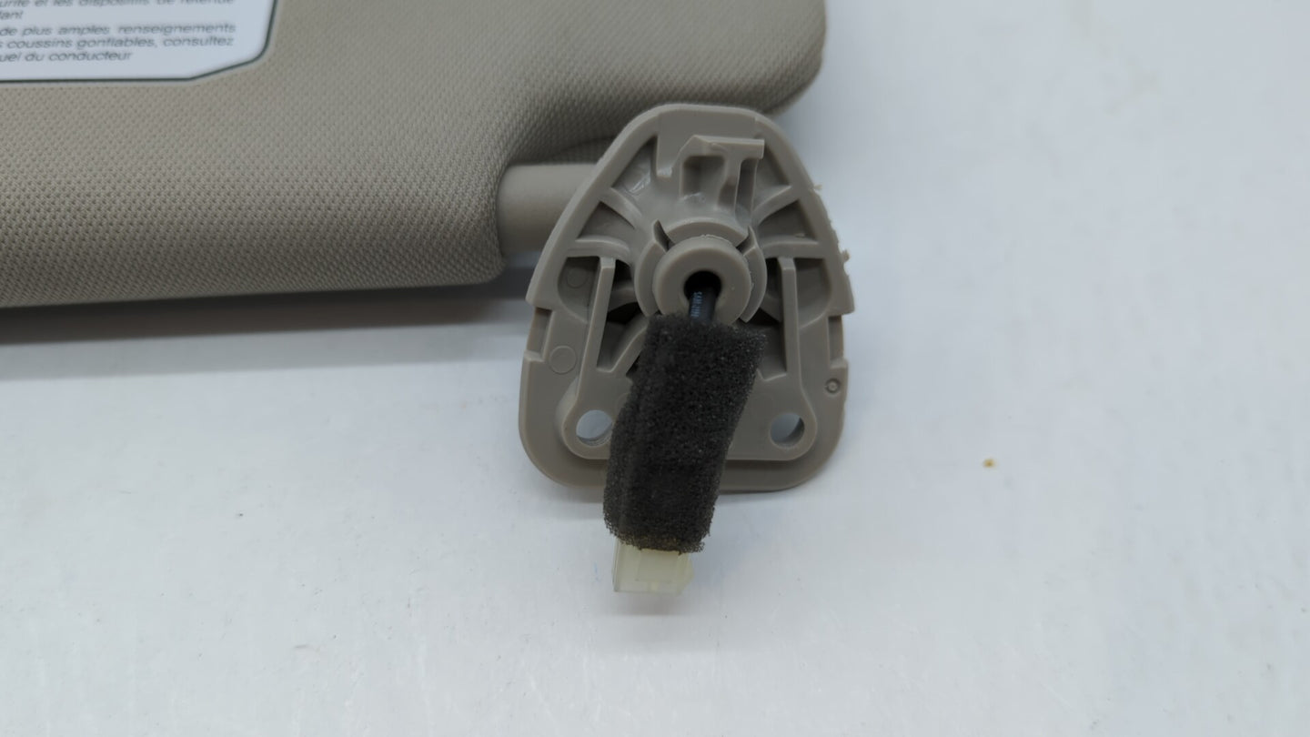 2018-2020 Nissan Rogue Sun Visor Shade Replacement Passenger Right Mirror Fits Fits 2018 2019 2020 OEM Used Auto Parts - Oem