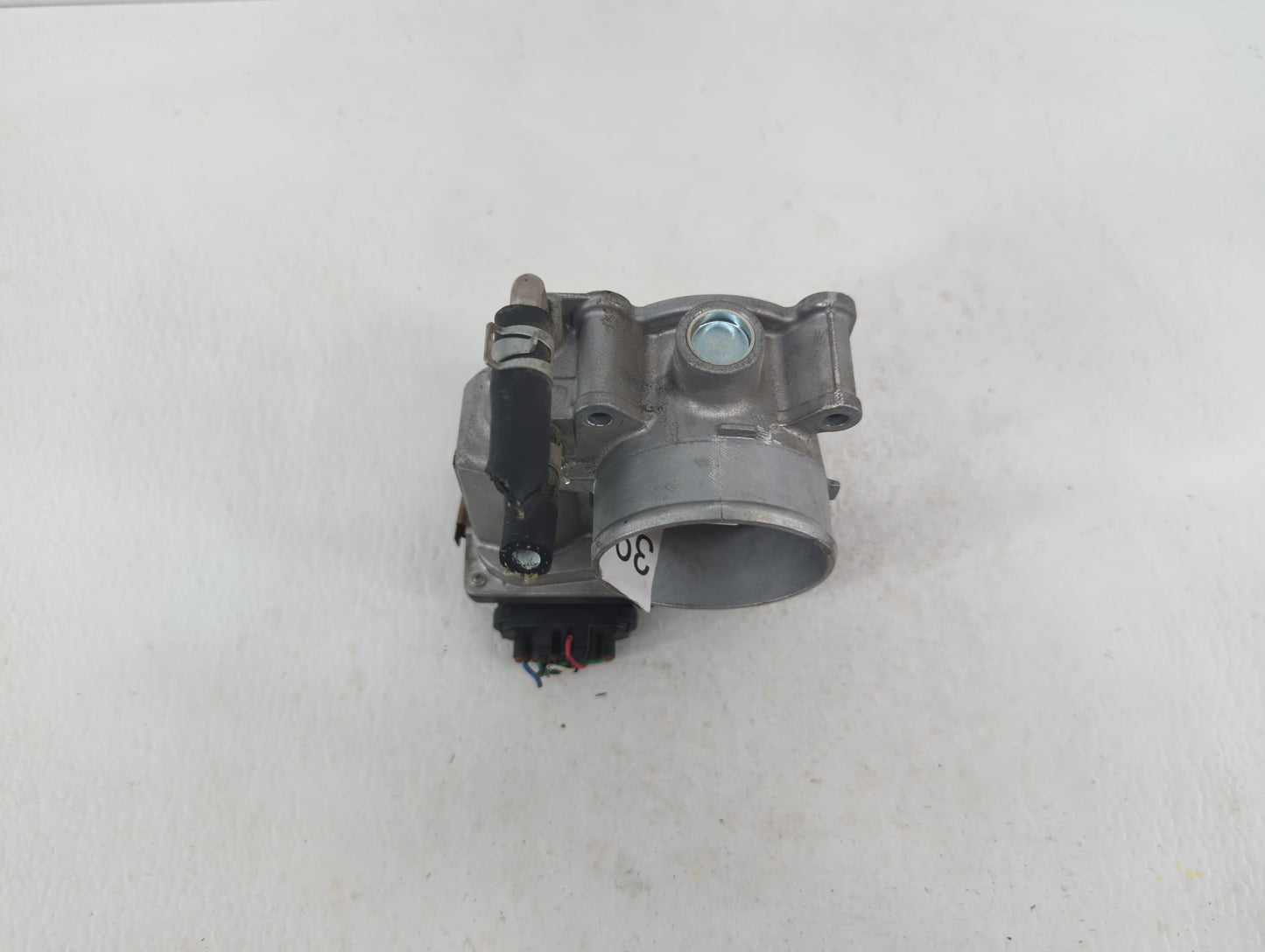 2014-2019 Nissan Rogue Throttle Body P/N:3TA60-01 C 3TA60-01 B, 3TA60-01 A Fits Fits 2013 2014 2015 2016 2017 2018 2019 OEM 