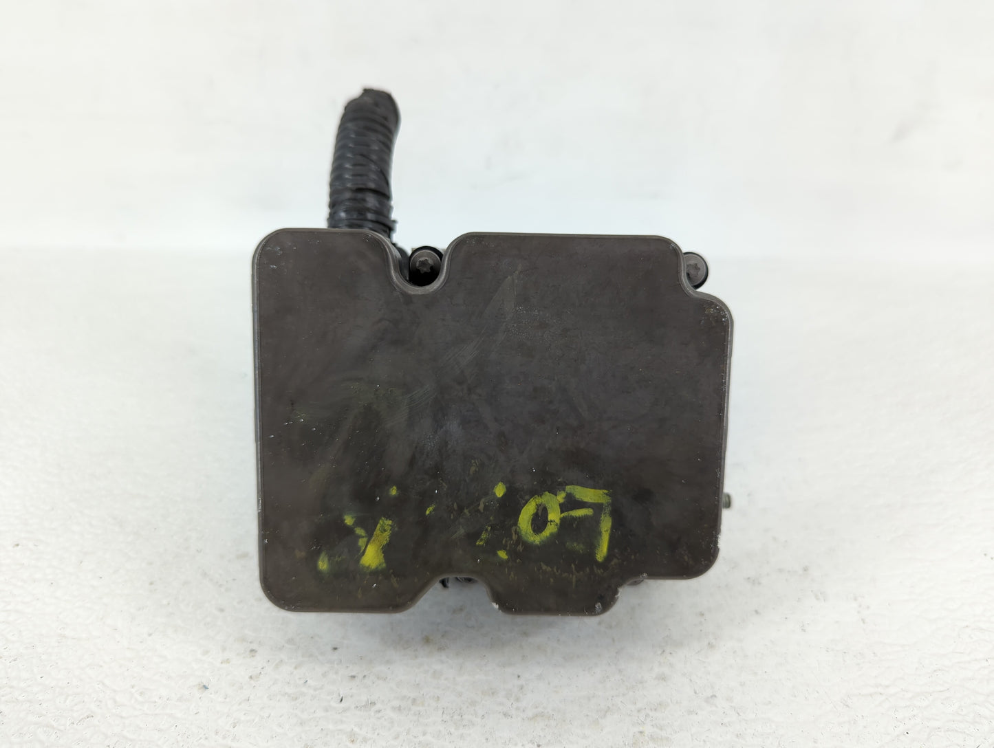 2019-2020 Nissan Rogue ABS Pump Control Module Replacement P/N:47660 7FM0A 47660 7FM1A Fits Fits 2019 2020 OEM Used Auto Par