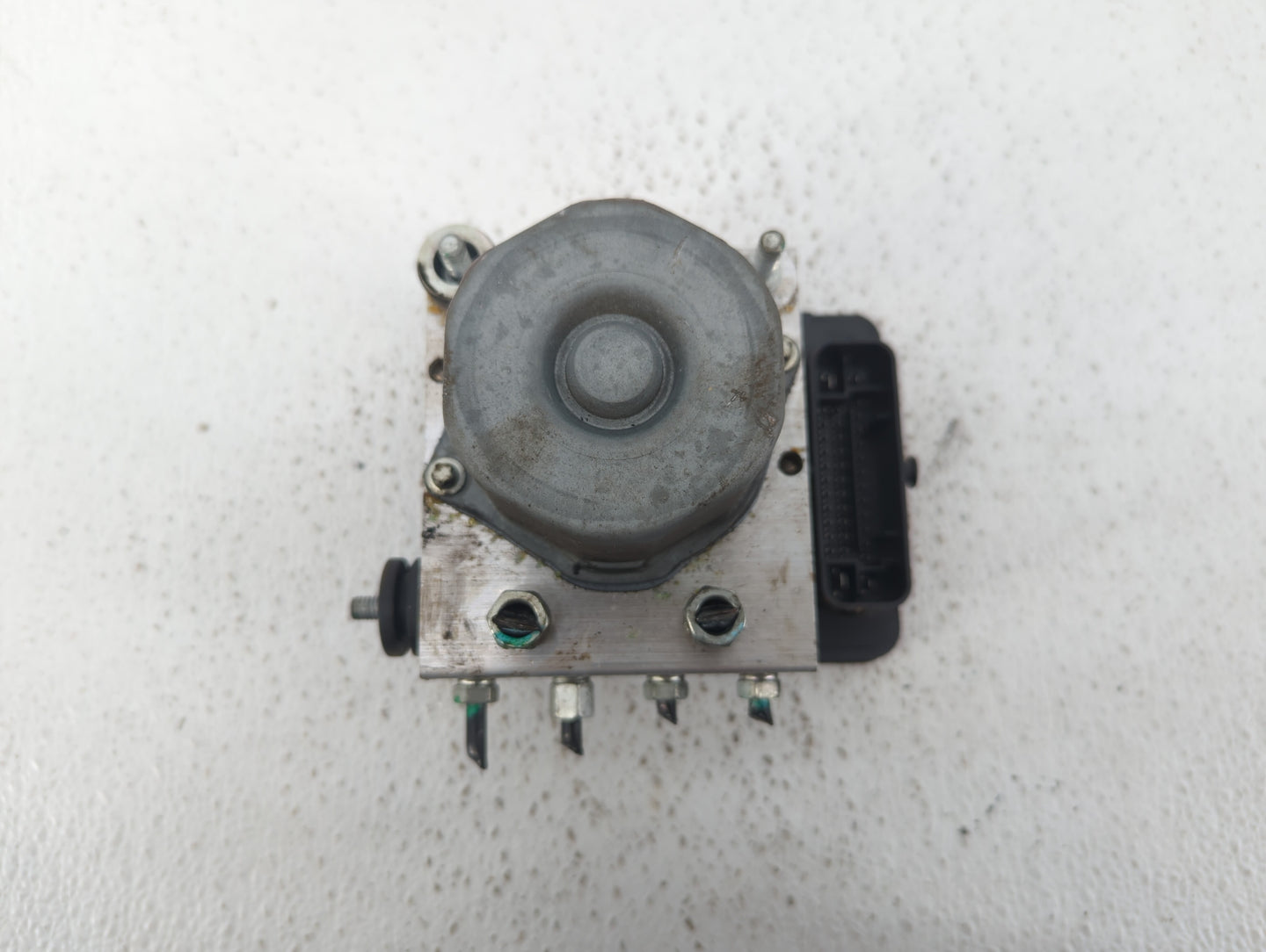 2019-2020 Nissan Rogue ABS Pump Control Module Replacement P/N:47660 5HT3A Fits Fits 2019 2020 OEM Used Auto Parts - Oemused