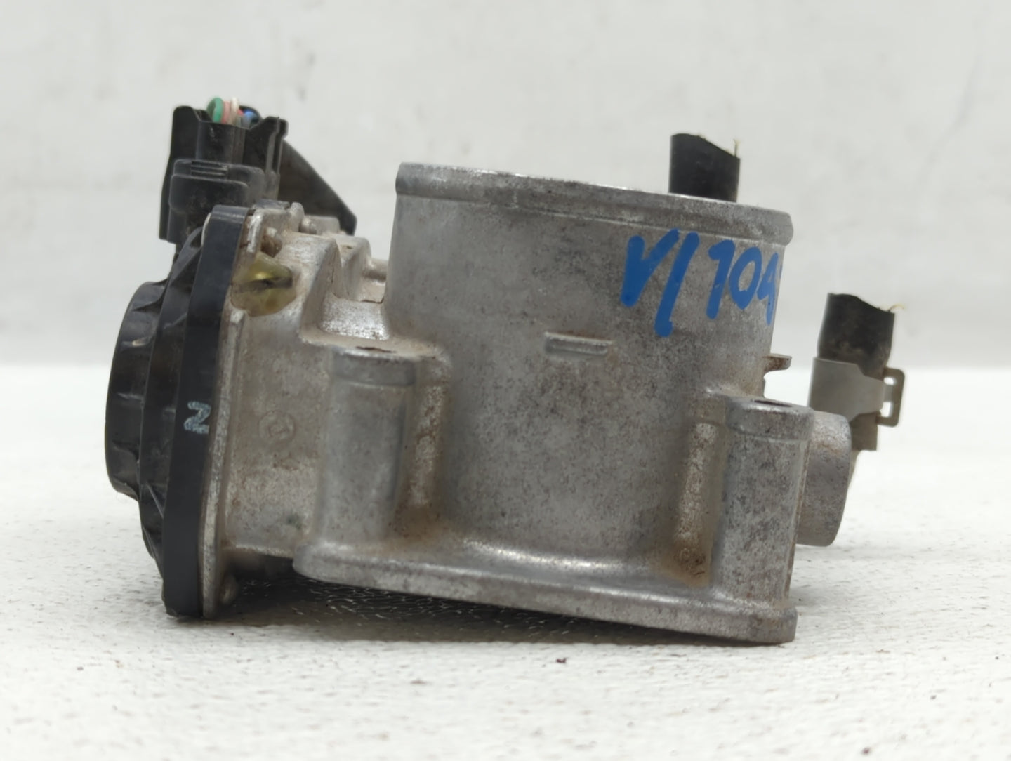 2014-2020 Nissan Rogue Throttle Body P/N:3TA60-01 C Fits Fits 2013 2014 2015 2016 2017 2018 2019 2020 OEM Used Auto Parts - 