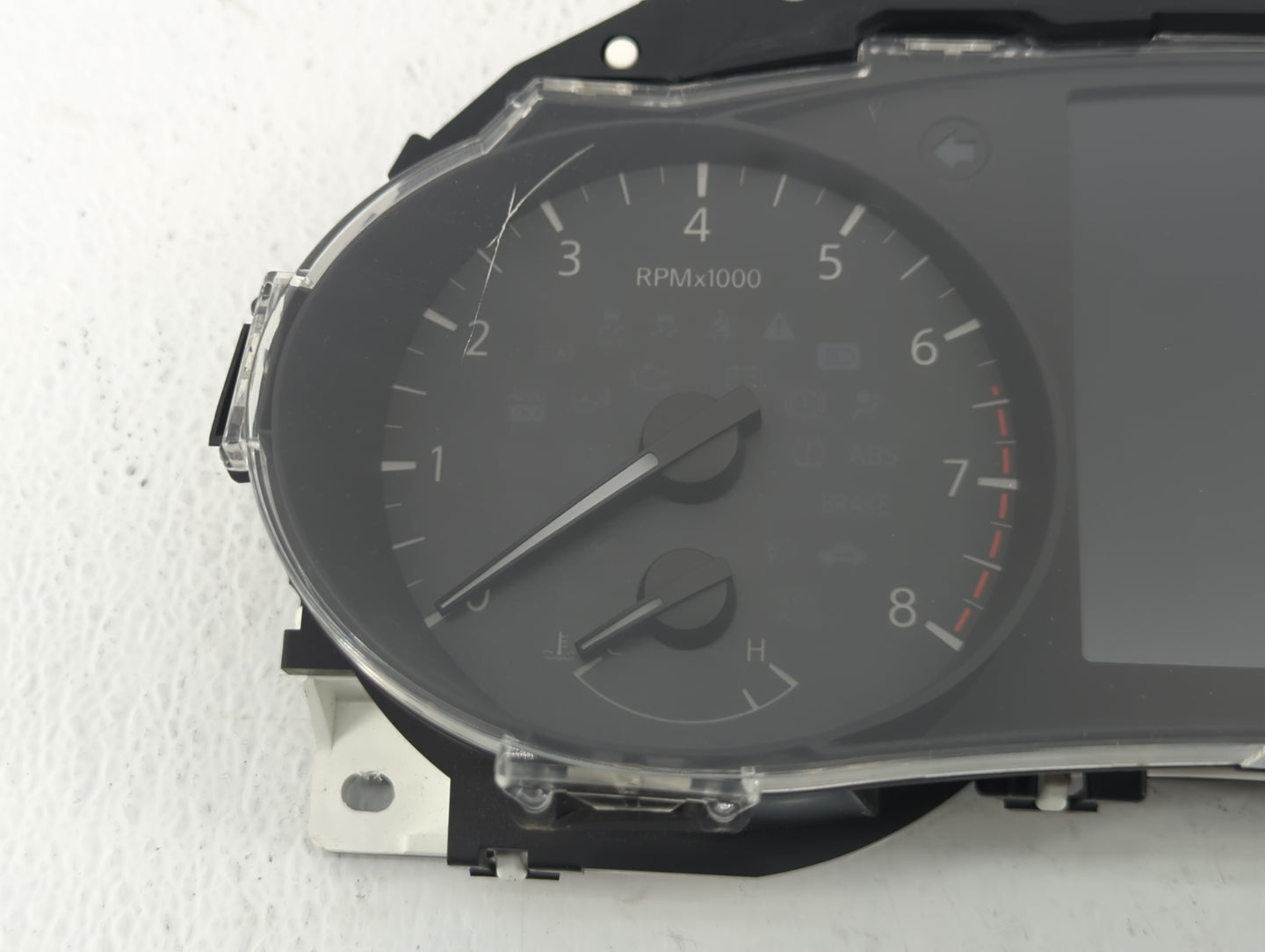 2019-2020 Nissan Rogue Instrument Cluster Speedometer Gauges P/N:7FM0A Miles: Fits Fits 2019 2020 OEM Used Auto Parts - Oemu