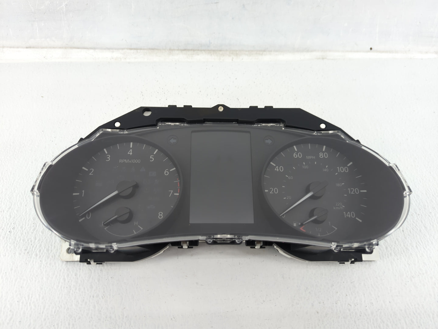 2019-2020 Nissan Rogue Instrument Cluster Speedometer Gauges P/N:7FM0A Fits Fits 2019 2020 OEM Used Auto Parts - Oemusedauto