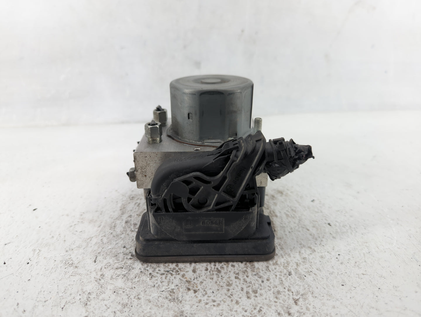 2019-2020 Nissan Rogue ABS Pump Control Module Replacement P/N:47660 75V0A Fits Fits 2019 2020 OEM Used Auto Parts - Oemused