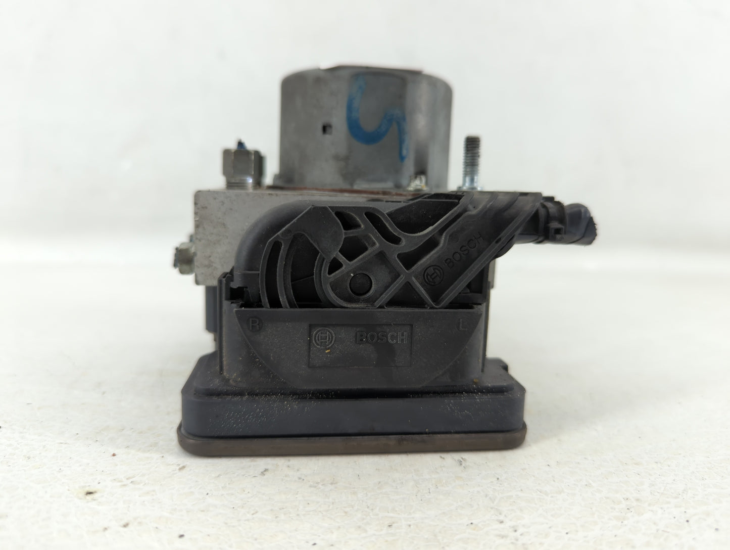 2019-2020 Nissan Rogue ABS Pump Control Module Replacement P/N:47660 7FL4A 47660 75V0A Fits Fits 2019 2020 OEM Used Auto Par